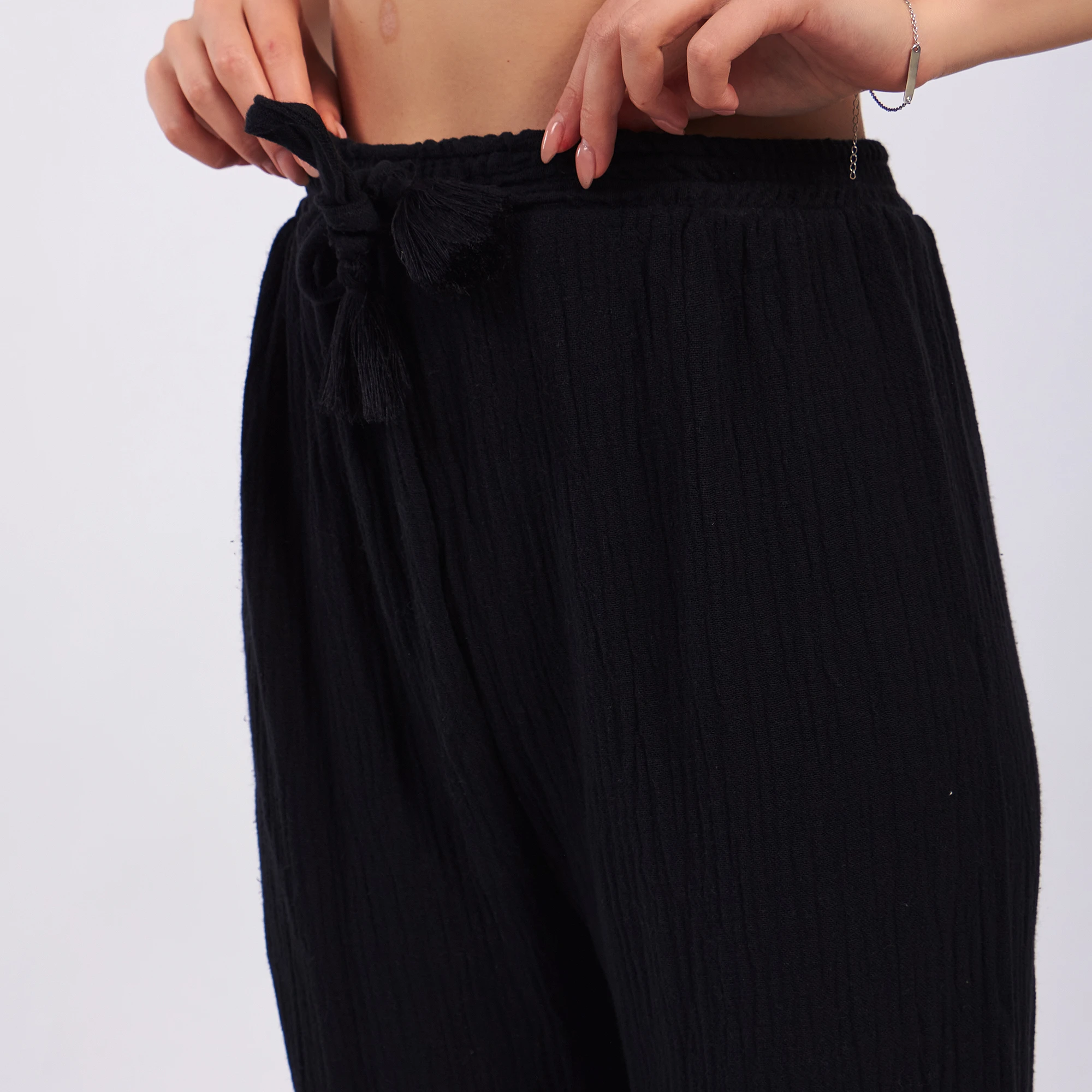 Easy Pants – Black Loom